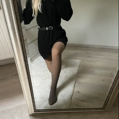 الجوارب الشتوية الدافئة129  ألف فقط! (تخفيض لمدة 48 ساعة فقط)